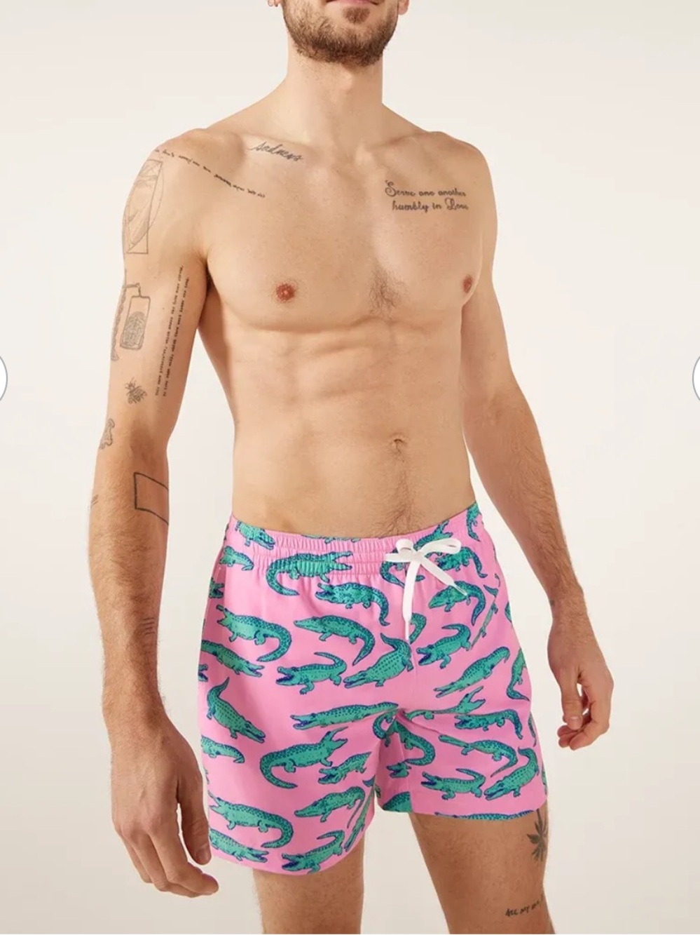 Chubbies NWOT Men’s pink alligator swim trunks 5.5”
